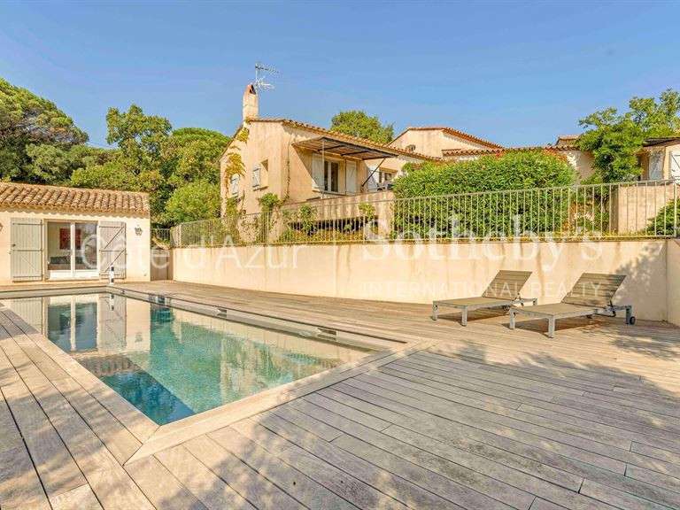 Maison Ramatuelle - 5 chambres - 204m²