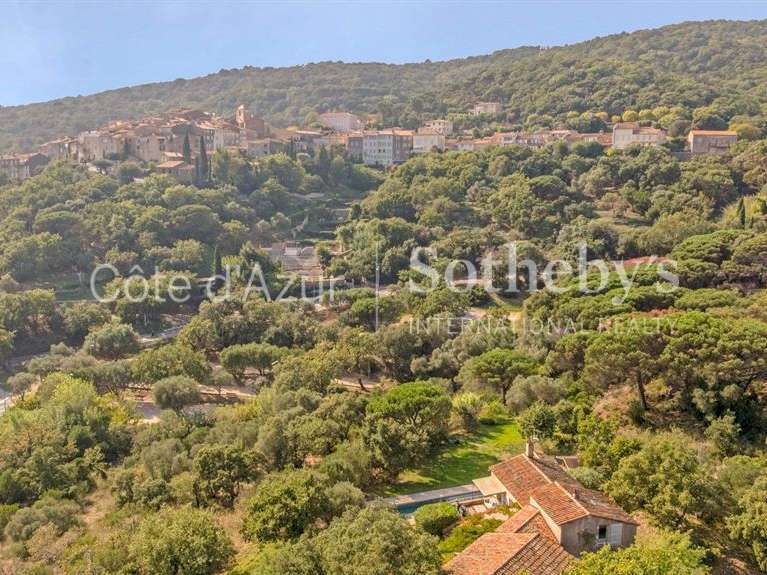 Maison Ramatuelle - 5 chambres - 204m²