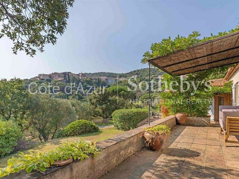 Maison Ramatuelle - 5 chambres - 204m²