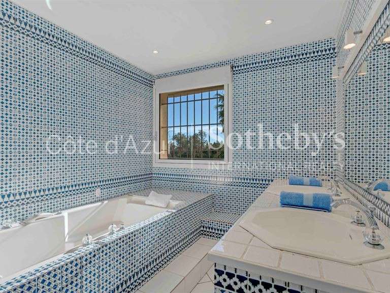 Maison Ramatuelle - 5 chambres - 220m²