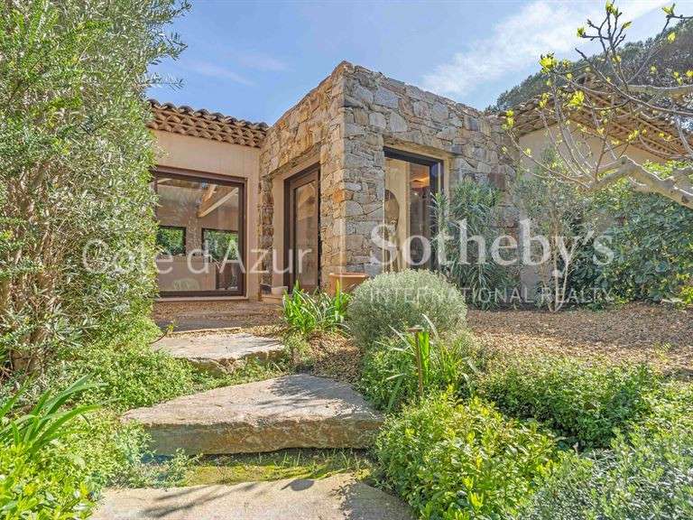 Maison Ramatuelle - 6 chambres - 316m²