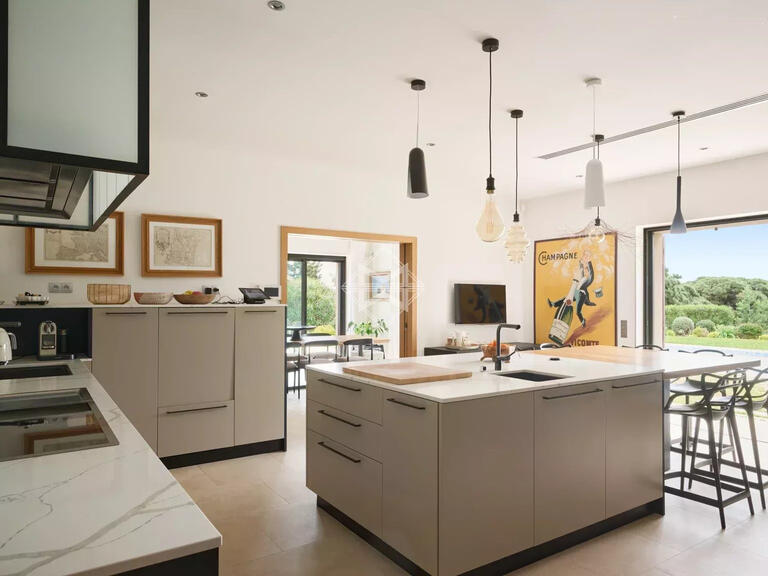 Property Ramatuelle - 5 bedrooms - 350m²