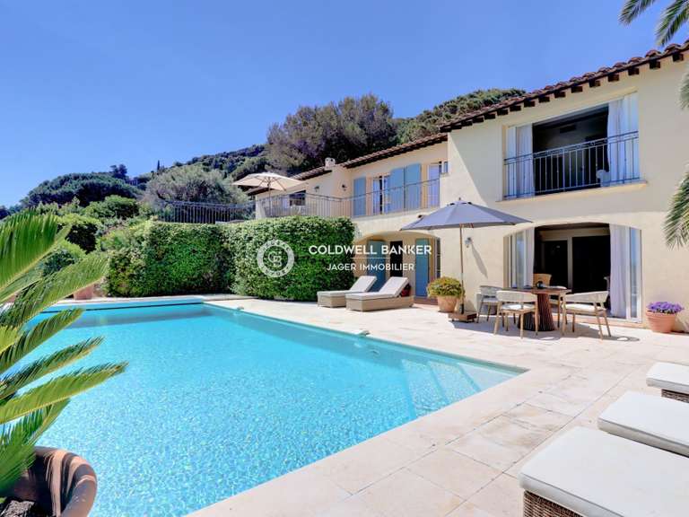 Villa Ramatuelle - 5 chambres - 208m²