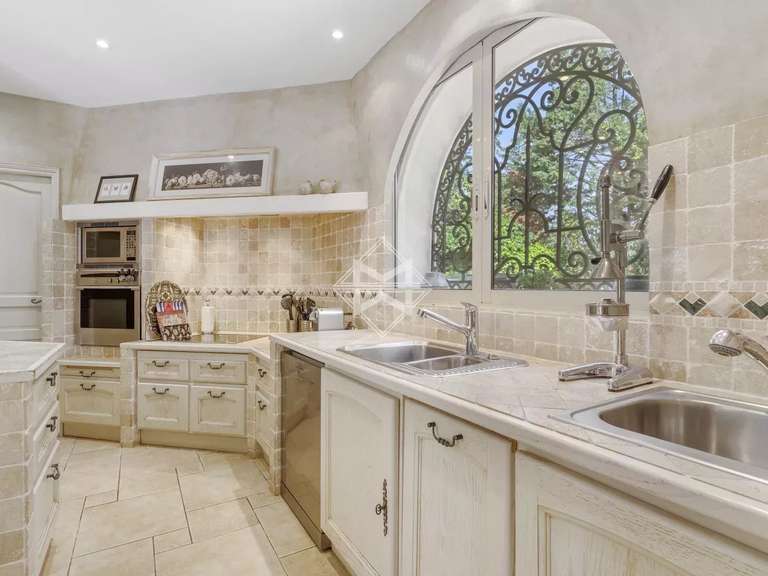 Villa Ramatuelle - 5 chambres - 200m²