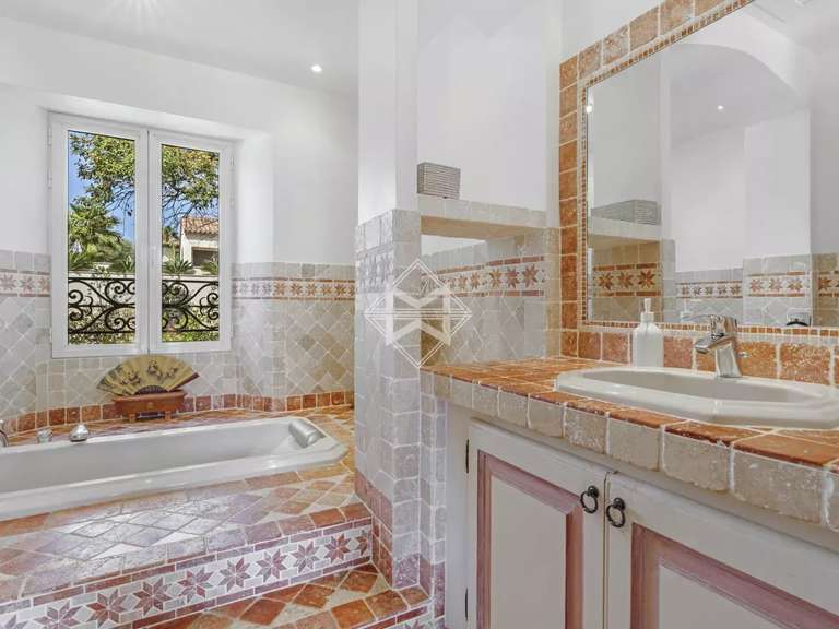 Villa Ramatuelle - 5 chambres - 200m²