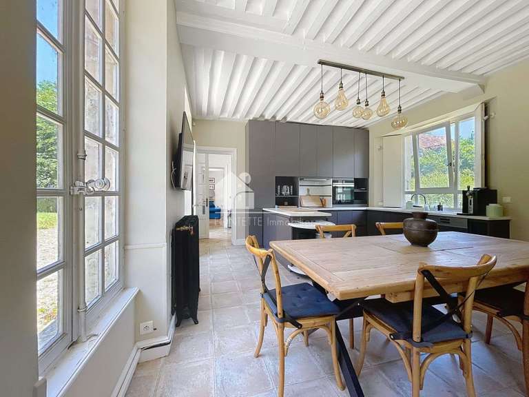 Castle Ranville - 6 bedrooms