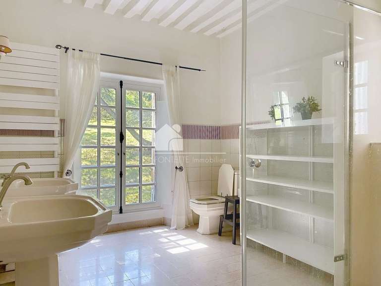 Castle Ranville - 6 bedrooms