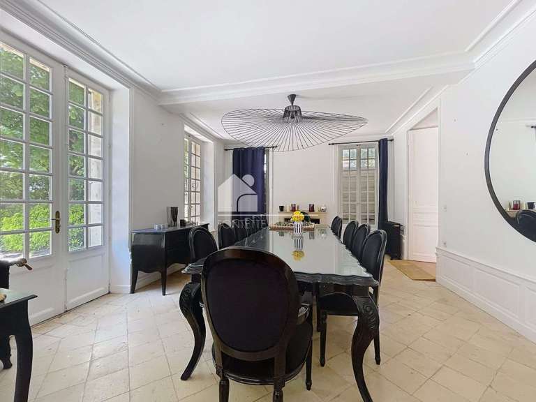 Castle Ranville - 6 bedrooms