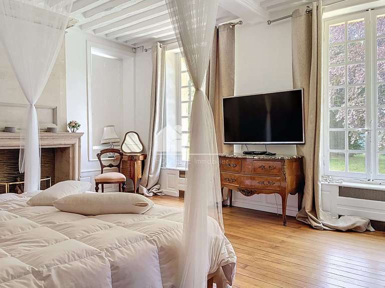 Castle Ranville - 6 bedrooms