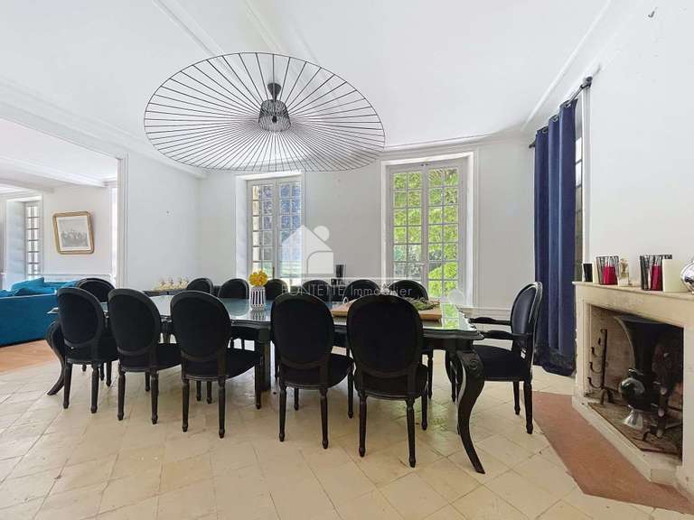 Castle Ranville - 6 bedrooms