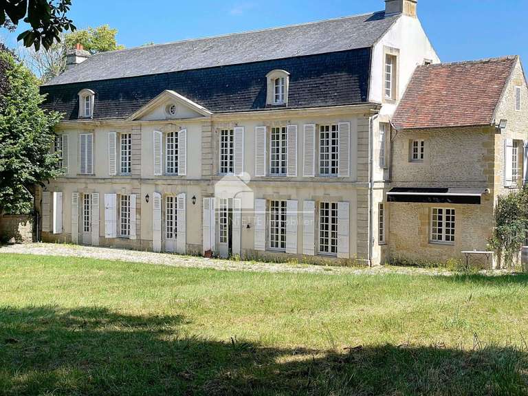 Castle Ranville - 6 bedrooms