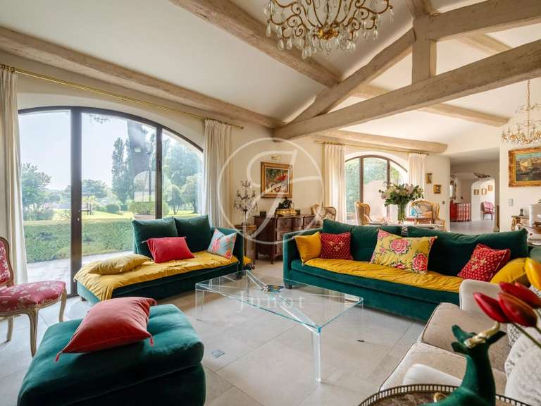 Maison Raphele-les-arles - 8 chambres - 542m²