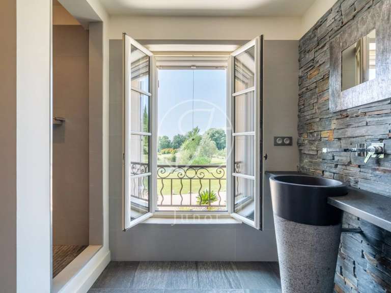 Maison Raphele-les-arles - 8 chambres - 542m²