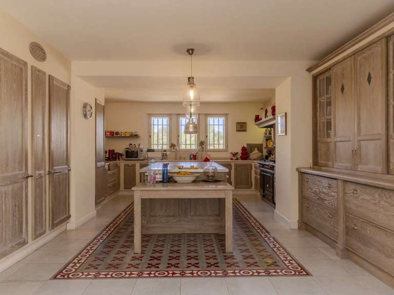 Propriété Raphele-les-arles - 8 chambres