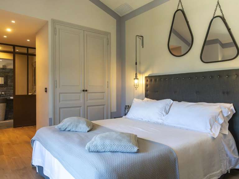 Propriété Raphele-les-arles - 8 chambres