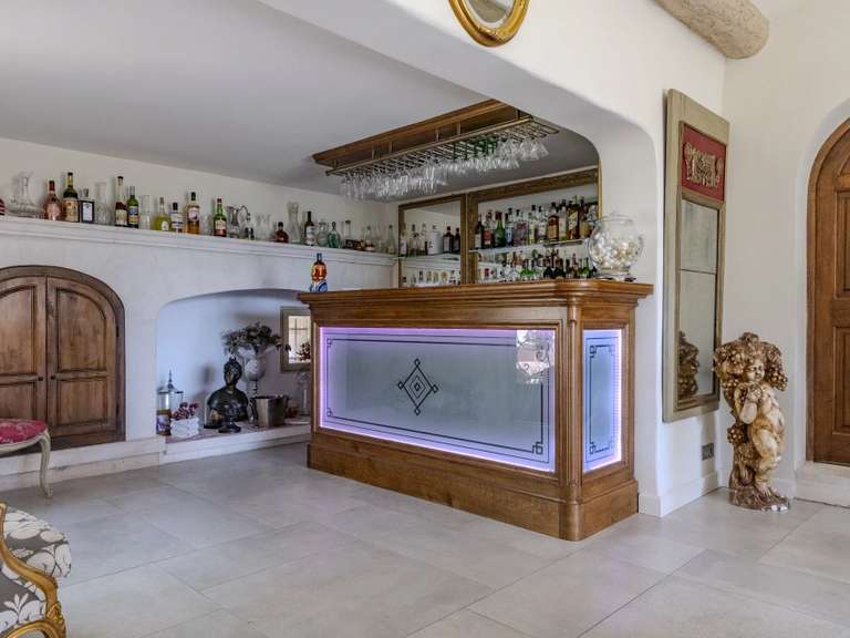 Propriété Raphele-les-arles - 8 chambres