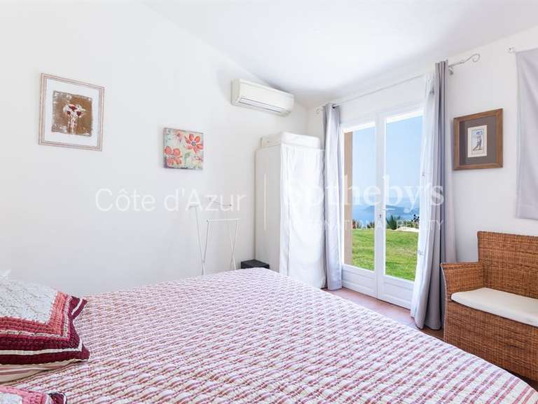 Maison Rayol-Canadel-sur-Mer - 4 chambres - 171m²