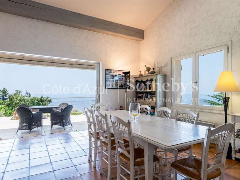 Maison Rayol-Canadel-sur-Mer - 4 chambres - 171m²