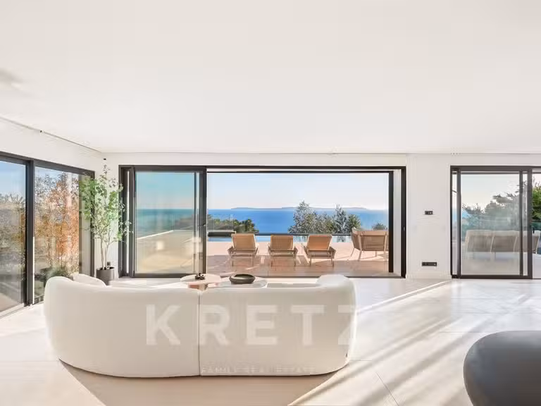 House with Sea view Rayol-Canadel-sur-Mer - 4 bedrooms - 204m²