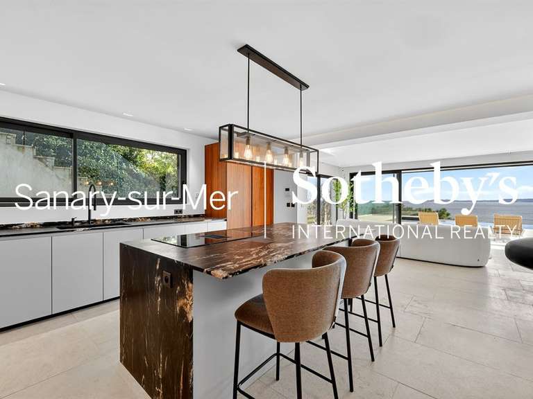 House with Sea view Rayol-Canadel-sur-Mer - 4 bedrooms - 204m²