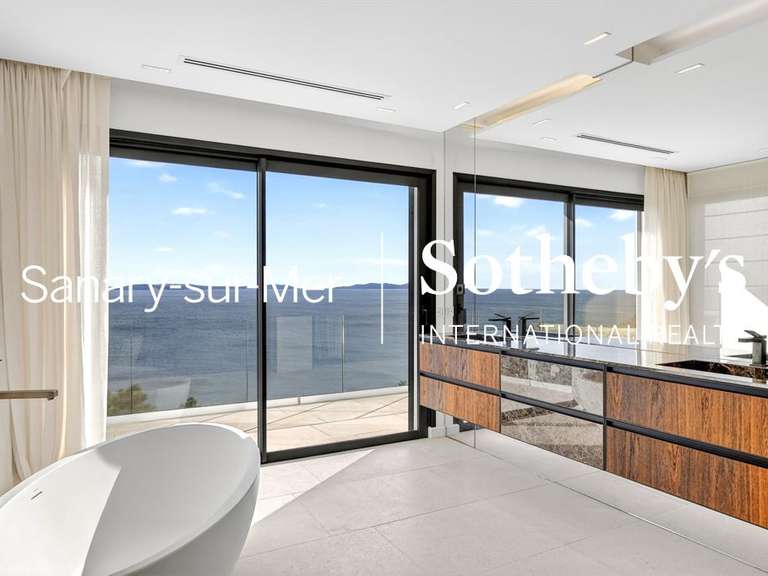 House with Sea view Rayol-Canadel-sur-Mer - 4 bedrooms - 204m²