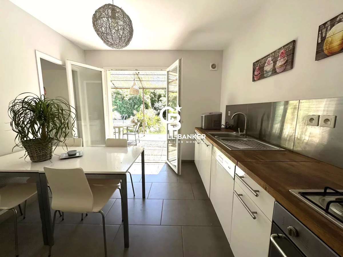 House Rayol-Canadel-sur-Mer