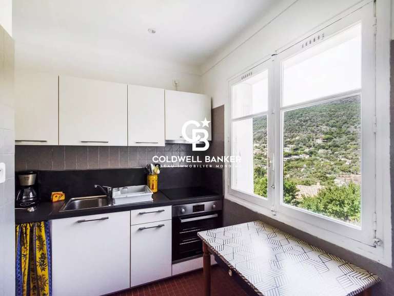 Maison Rayol-Canadel-sur-Mer - 5 chambres - 190m²