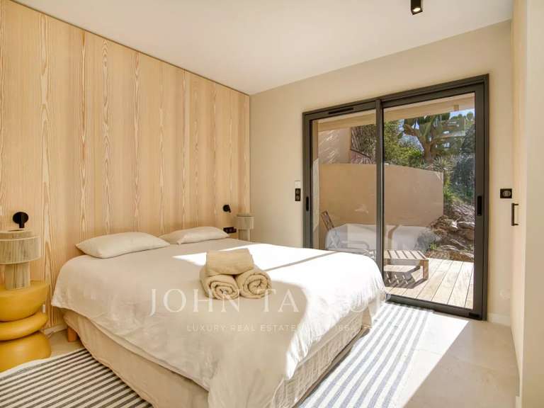 Propriété Rayol-Canadel-sur-Mer - 6 chambres - 200m²