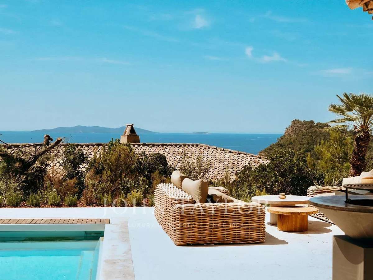 Property Rayol-Canadel-sur-Mer