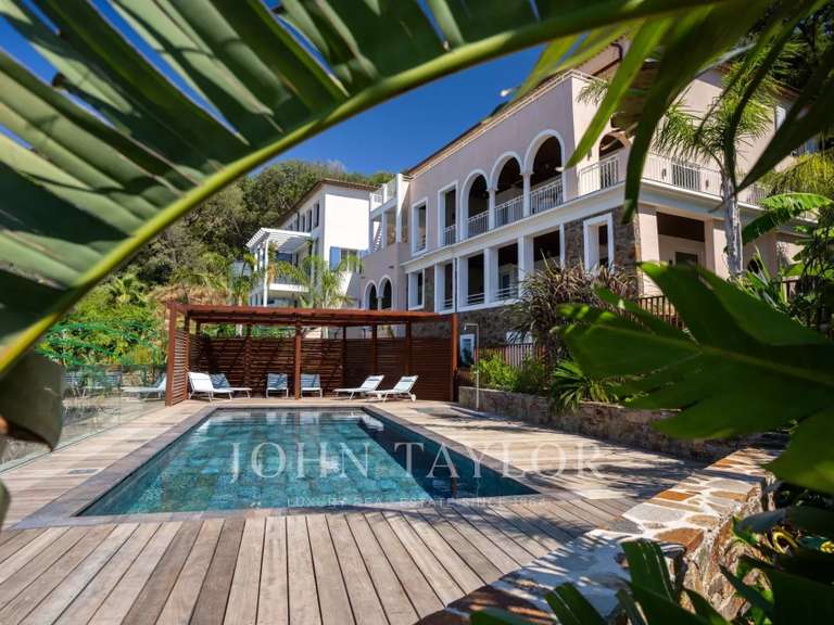 Propriété avec Vue sur mer Rayol-Canadel-sur-Mer - 3 chambres - 195m²