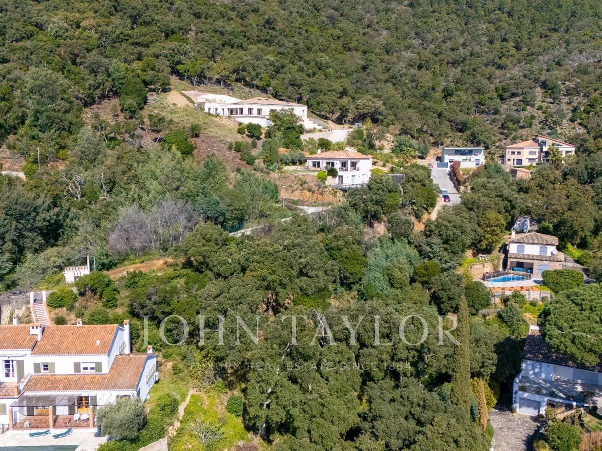 Terrain Rayol-Canadel-sur-Mer