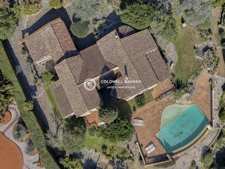 Villa Rayol-Canadel-sur-Mer - 6 chambres - 300m²