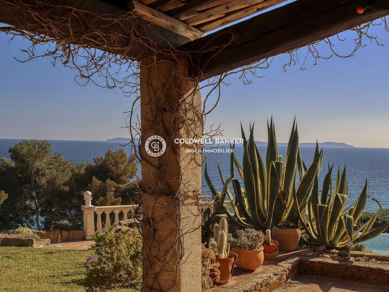 Villa Rayol-Canadel-sur-Mer - 6 chambres - 300m²