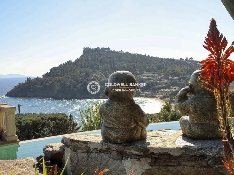 Villa Rayol-Canadel-sur-Mer - 6 chambres - 300m²