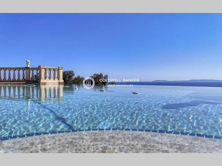 Villa Rayol-Canadel-sur-Mer - 6 chambres - 300m²