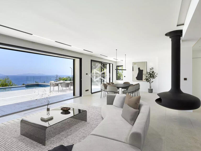 Villa Rayol-Canadel-sur-Mer - 4 chambres - 220m²