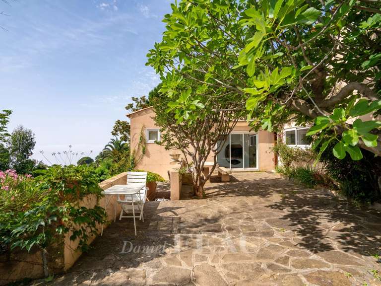 Villa avec Vue sur mer Rayol-Canadel-sur-Mer - 6 chambres - 149m²