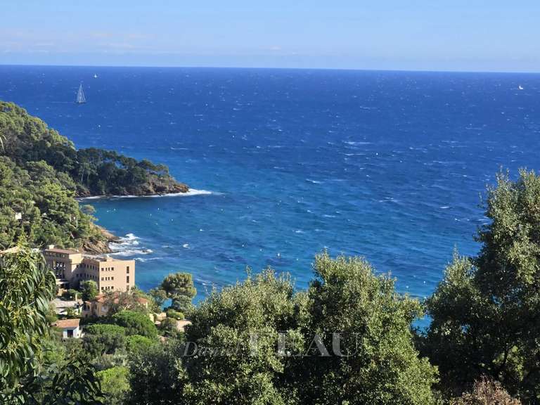 Villa avec Vue sur mer Rayol-Canadel-sur-Mer - 6 chambres - 149m²