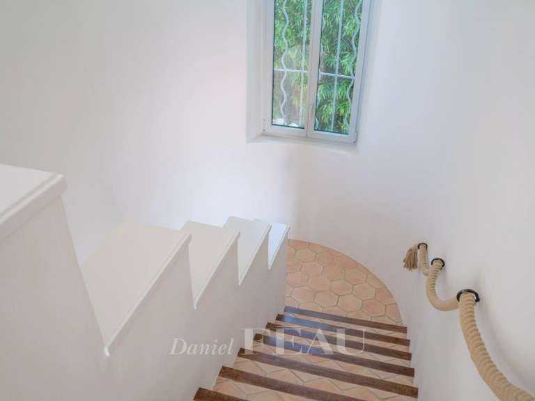 Villa Rayol-Canadel-sur-Mer - 4 bedrooms - 190m²