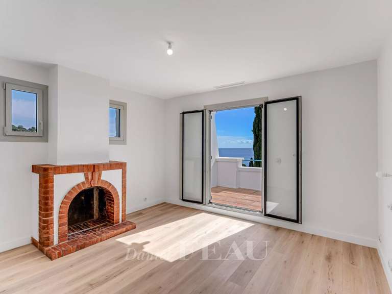 Villa Rayol-Canadel-sur-Mer - 4 bedrooms - 190m²