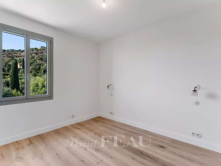 Villa Rayol-Canadel-sur-Mer - 4 bedrooms - 190m²