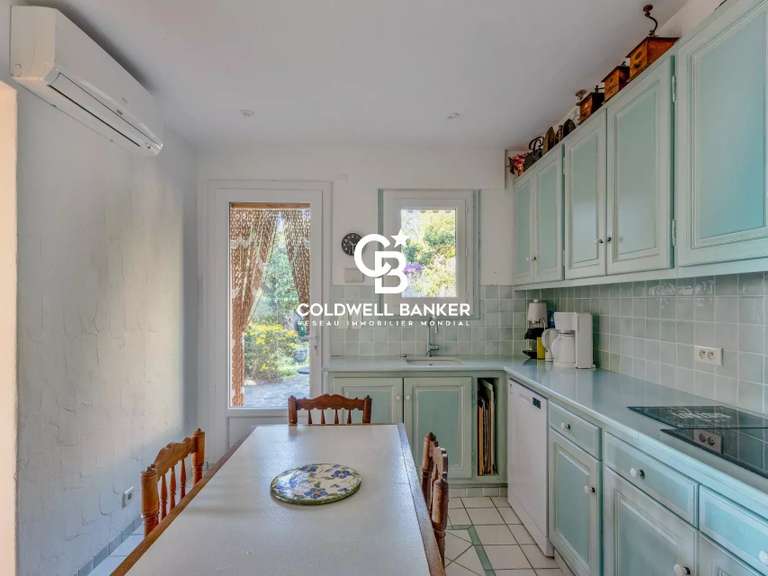 Villa with Sea view Rayol-Canadel-sur-Mer - 6 bedrooms - 156m²