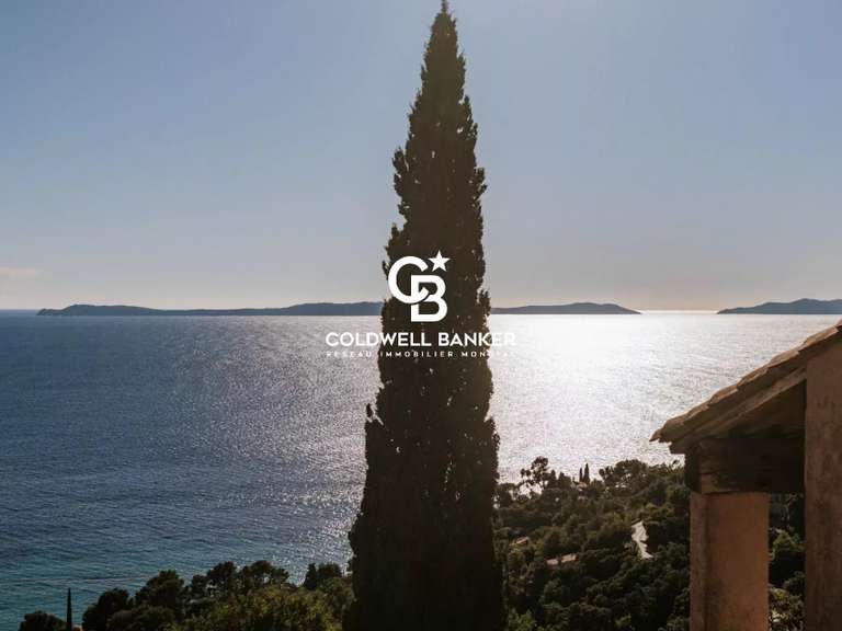 Villa with Sea view Rayol-Canadel-sur-Mer - 6 bedrooms - 156m²