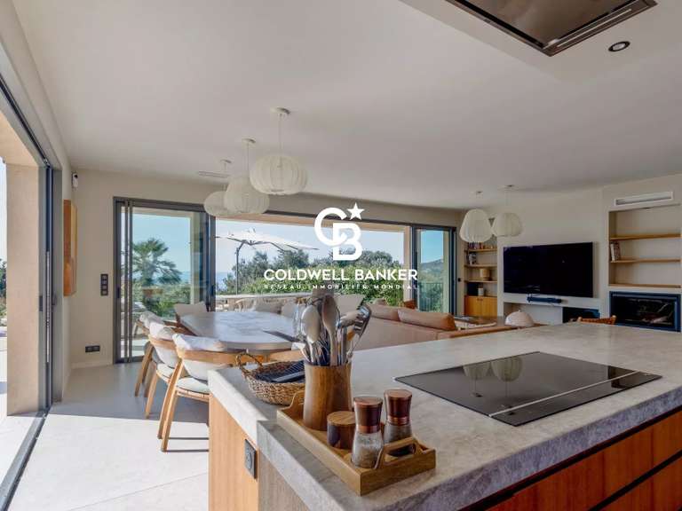 Villa avec Vue sur mer Rayol-Canadel-sur-Mer - 5 chambres - 203m²