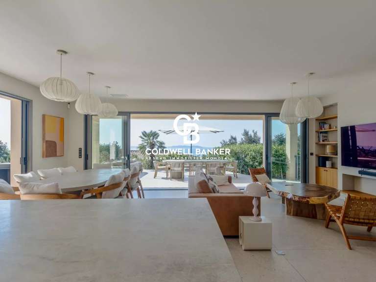 Villa with Sea view Rayol-Canadel-sur-Mer - 5 bedrooms - 203m²