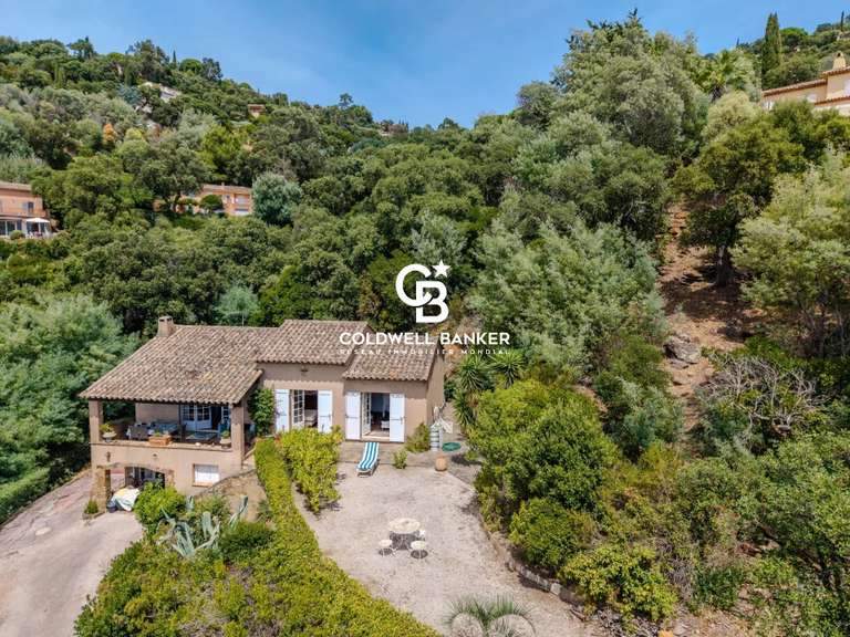 Villa avec Vue sur mer Rayol-Canadel-sur-Mer - 4 chambres - 135m²