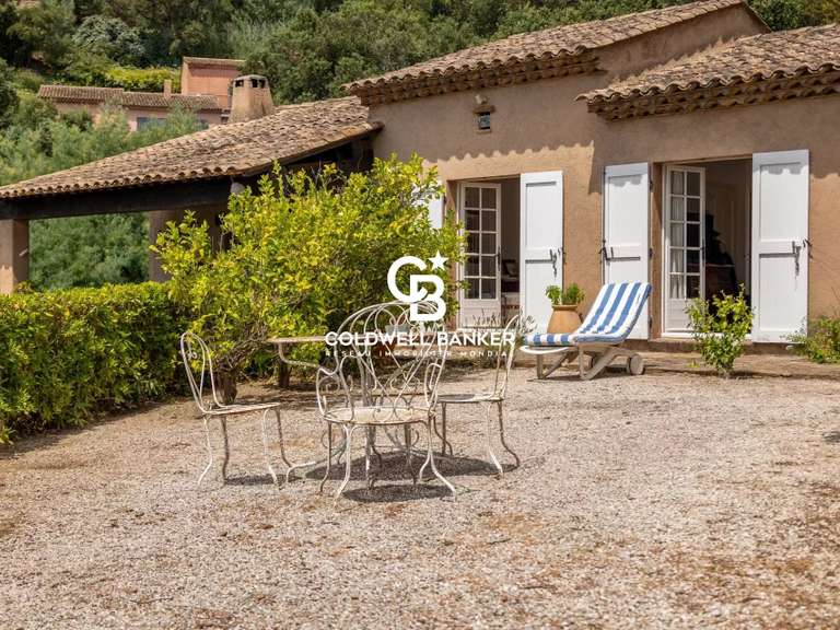 Villa avec Vue sur mer Rayol-Canadel-sur-Mer - 4 chambres - 135m²