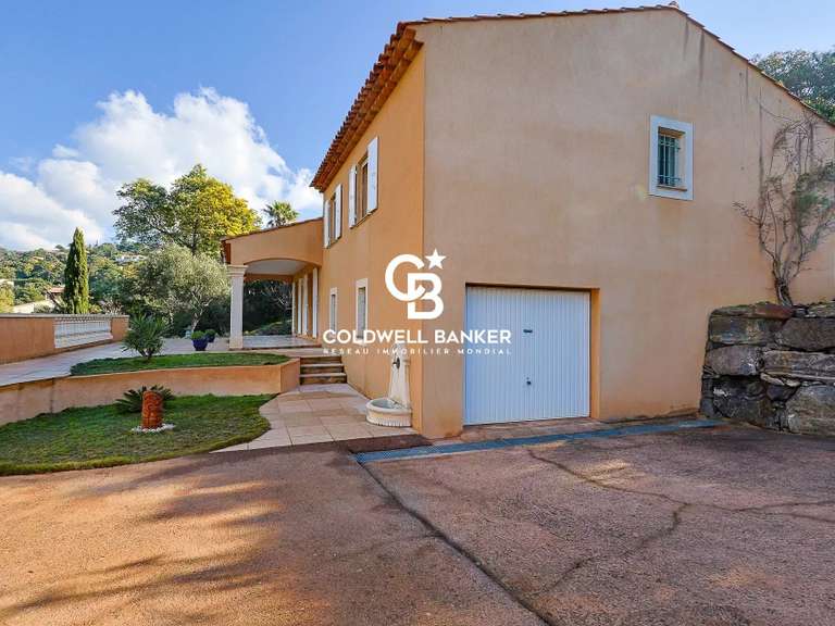 Villa Rayol-Canadel-sur-Mer - 4 chambres - 180m²