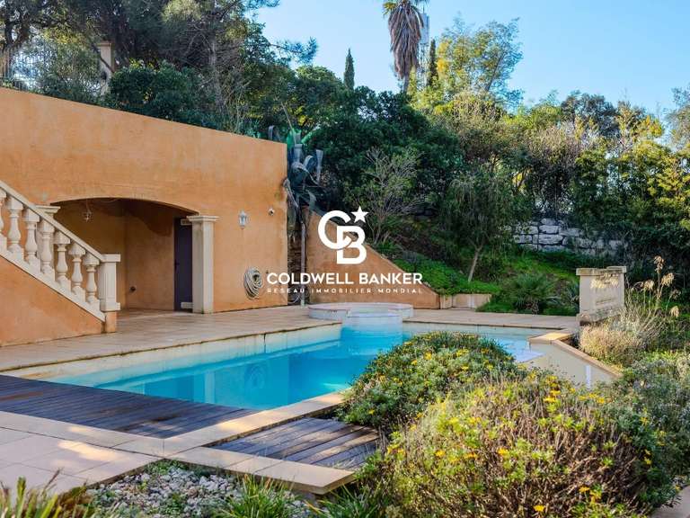 Villa Rayol-Canadel-sur-Mer - 4 chambres - 180m²