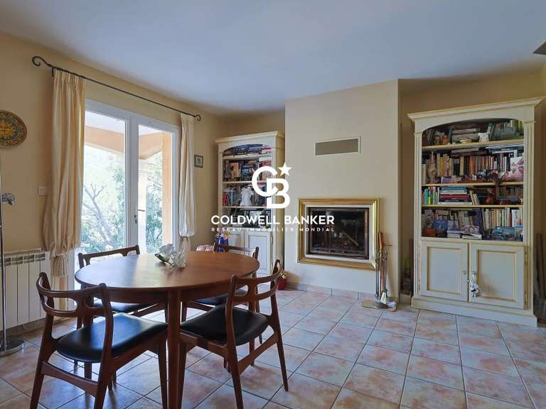 Villa Rayol-Canadel-sur-Mer - 4 chambres - 180m²